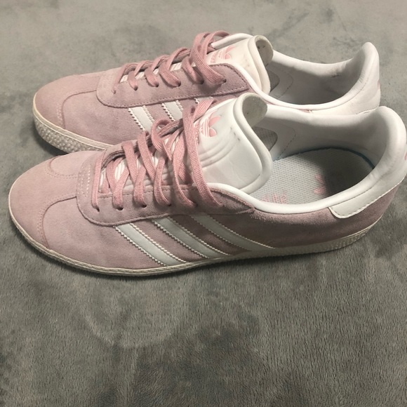 Womens pink adidas trainers - Picture 2 of 5